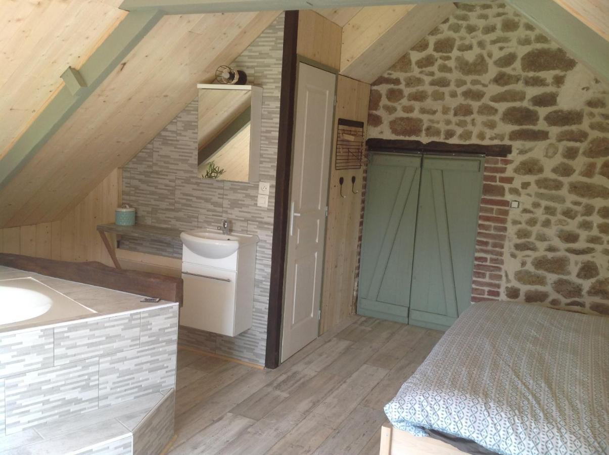 Les Rocailles Hotel La Foret-Auvray Buitenkant foto