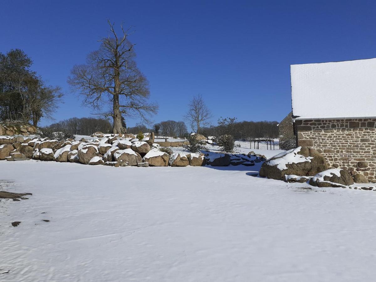 Les Rocailles Hotel La Foret-Auvray Buitenkant foto