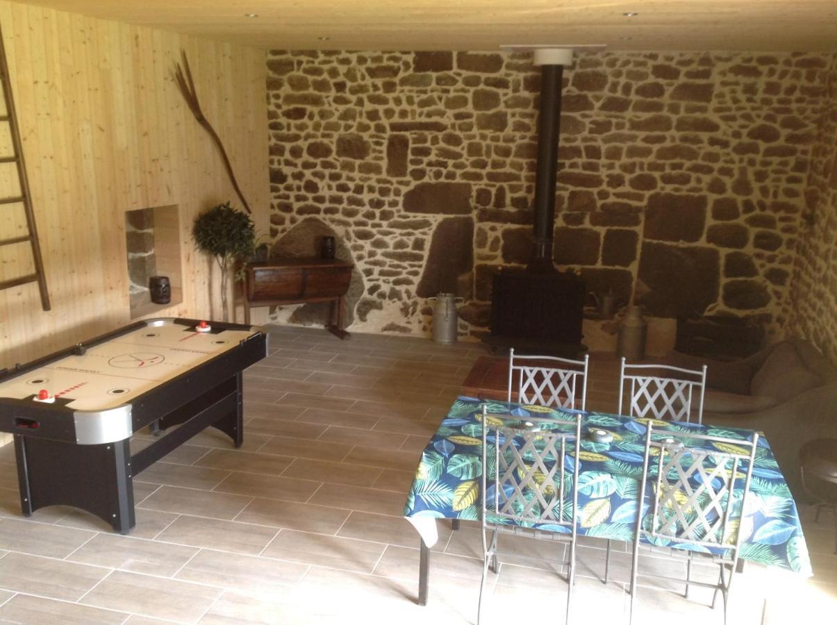 Les Rocailles Hotel La Foret-Auvray Buitenkant foto