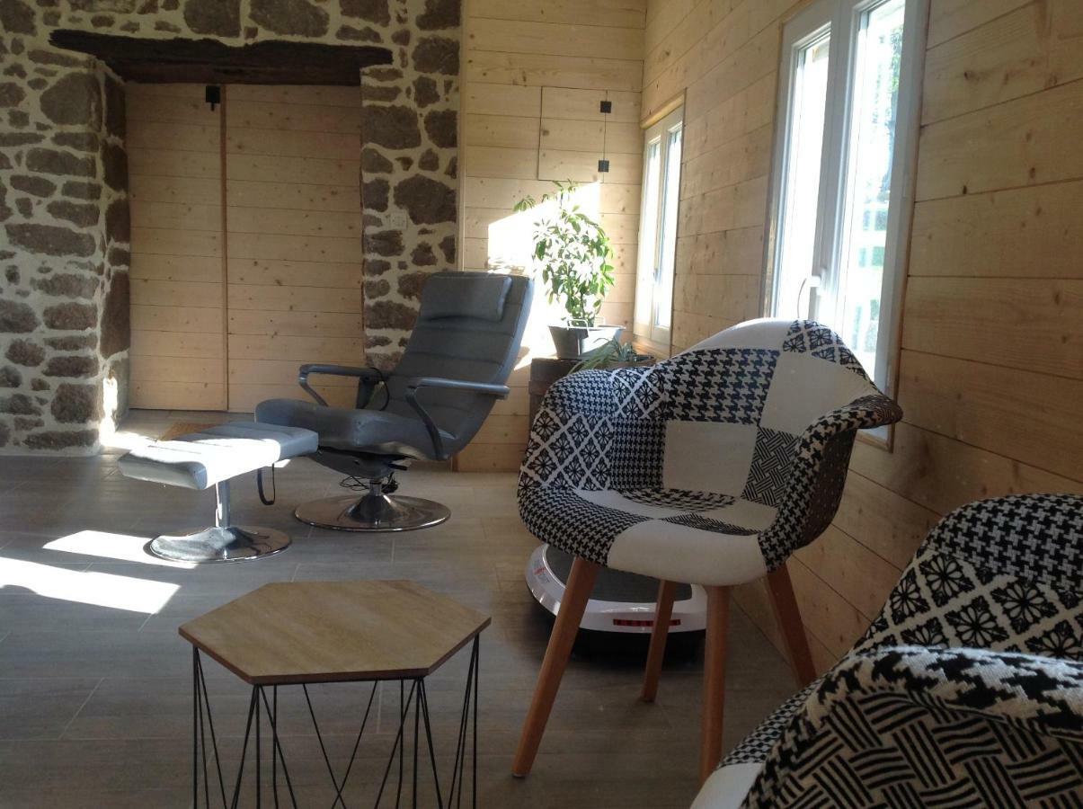 Les Rocailles Hotel La Foret-Auvray Buitenkant foto