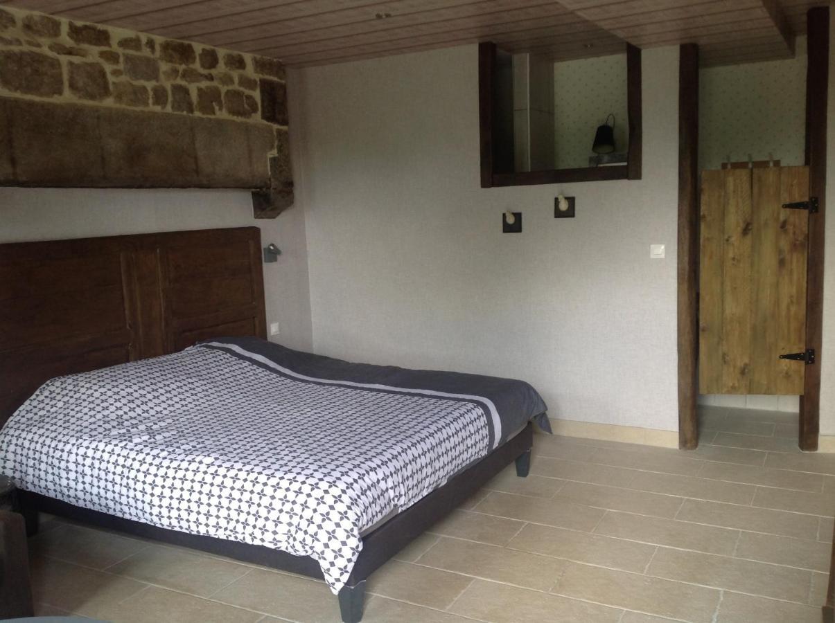 Les Rocailles Hotel La Foret-Auvray Buitenkant foto